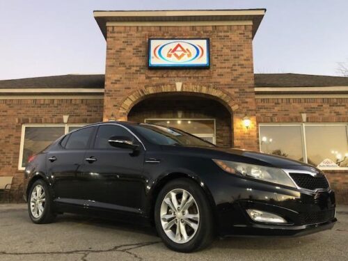 2012 Kia Optima at Auto Masters