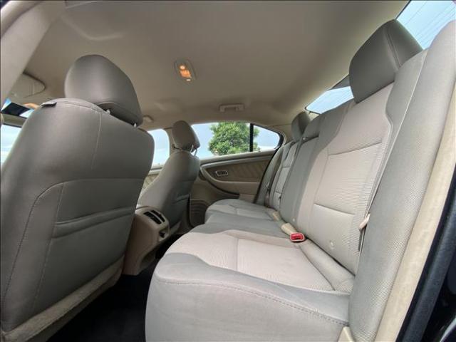 2014 Ford Taurus - Image 12