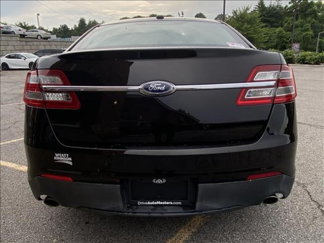 2014 Ford Taurus - Image 20