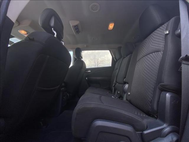 2011 Dodge Journey - Image 11