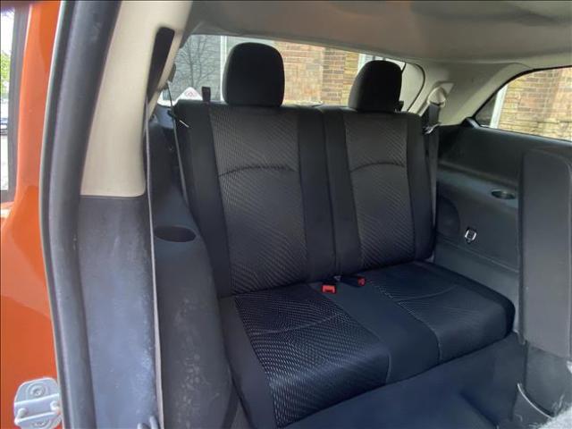 2011 Dodge Journey - Image 15