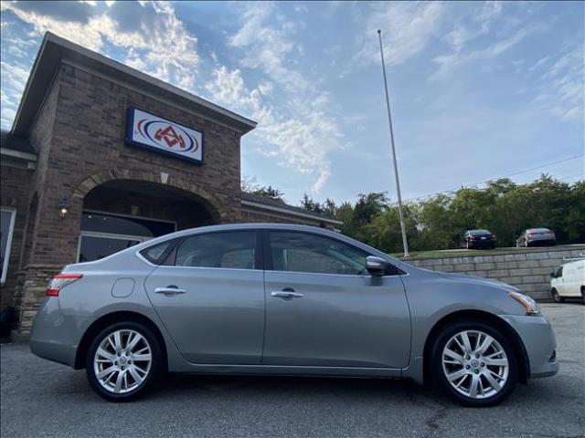 2013 Nissan Sentra - Image 2