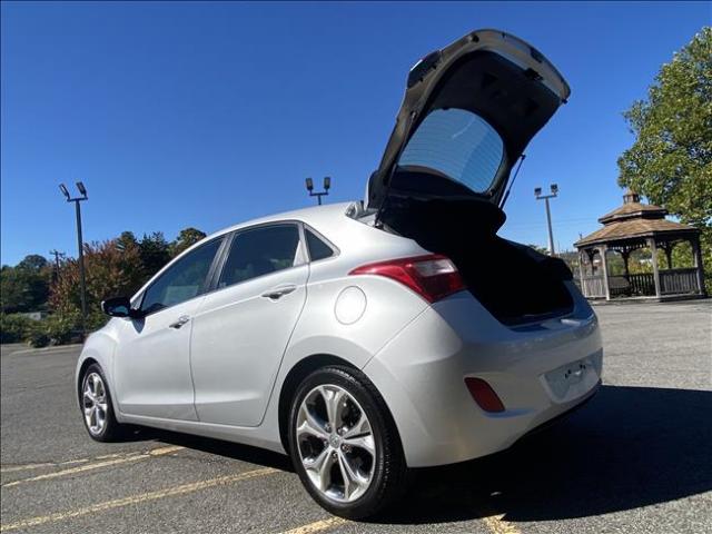 2013 Hyundai Elantra - Image 23