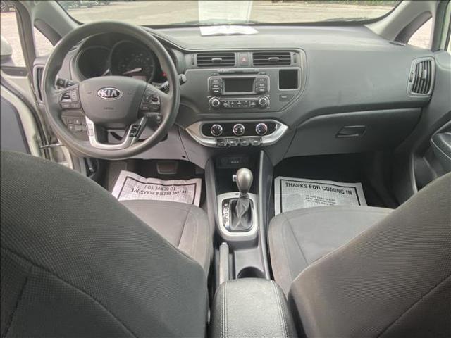 2013 Kia Rio - Image 11