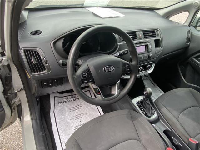 2013 Kia Rio - Image 10