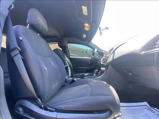 2012 Chrysler 200 - Image 14