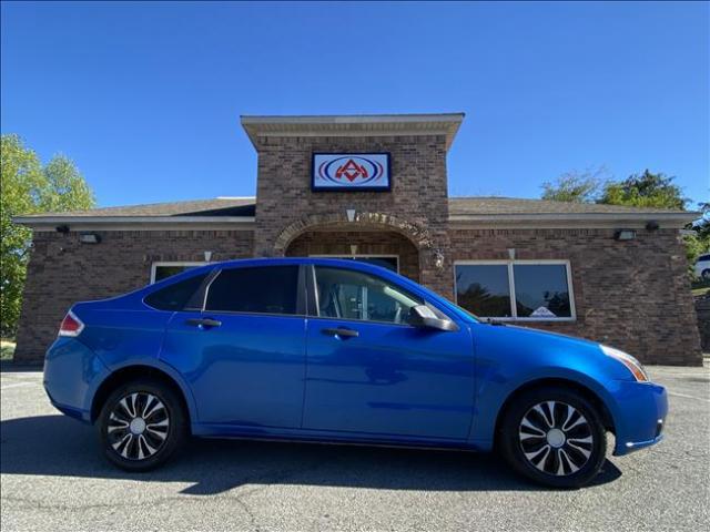 2011 Ford Focus - Image 2