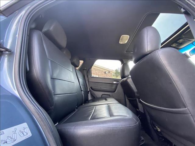 2011 Ford Escape - Image 13