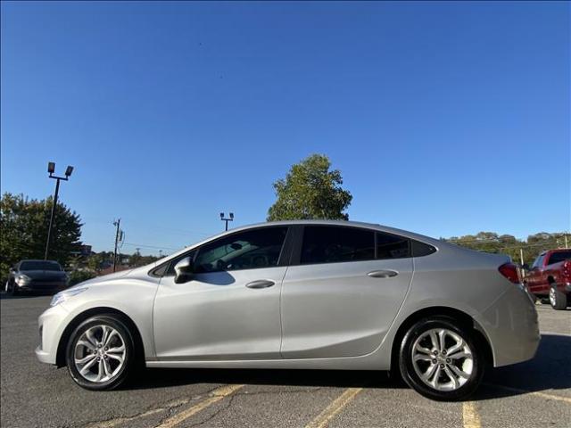2019 Chevrolet Cruze - Image 6