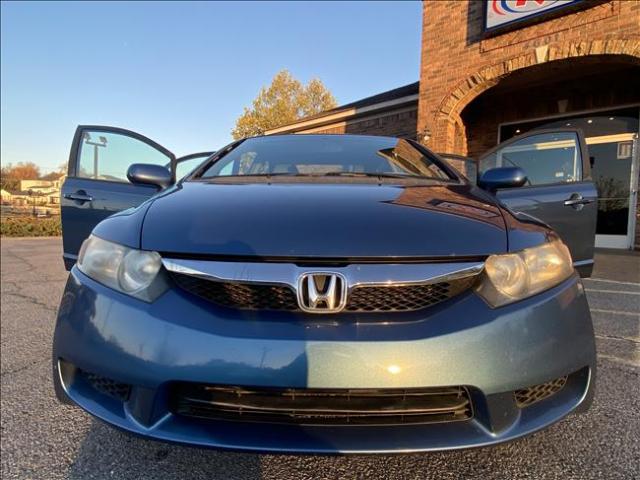 2009 Honda Civic - Image 17