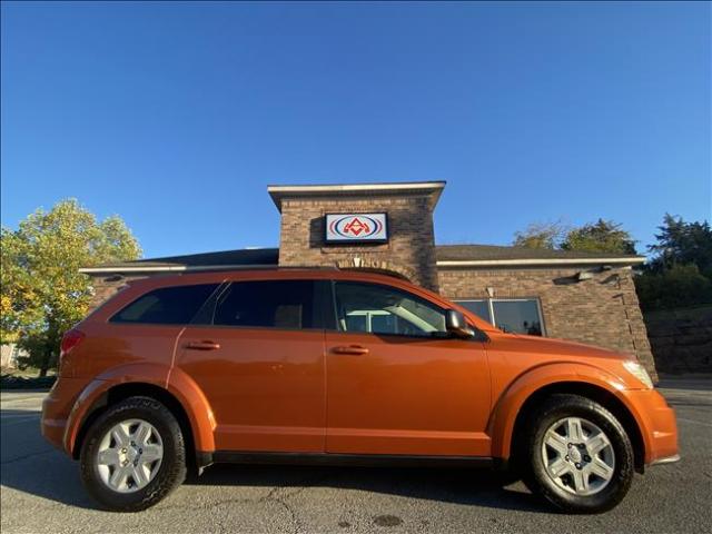 2011 Dodge Journey - Image 2