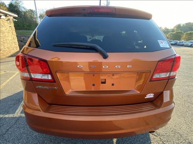 2011 Dodge Journey - Image 4