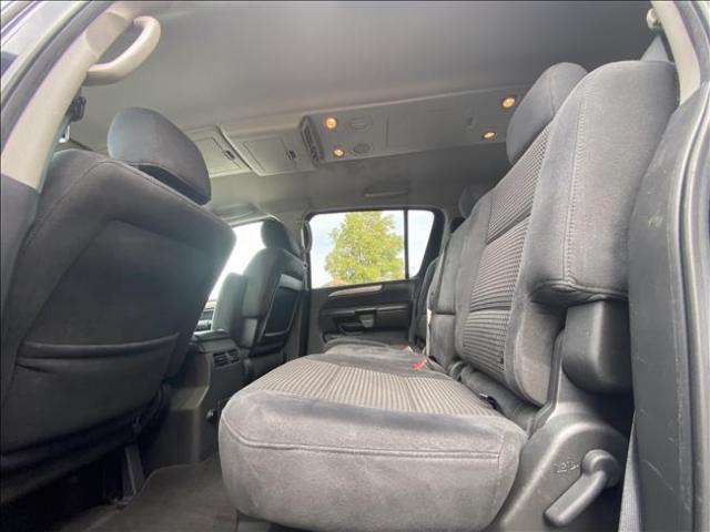 2008 Nissan Armada - Image 14