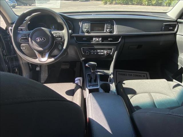 2016 Kia Optima - Image 11