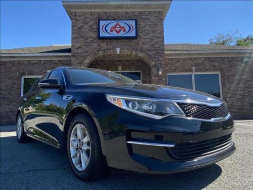 2016 Kia Optima at Auto Masters