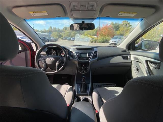 2015 Hyundai Elantra - Image 12