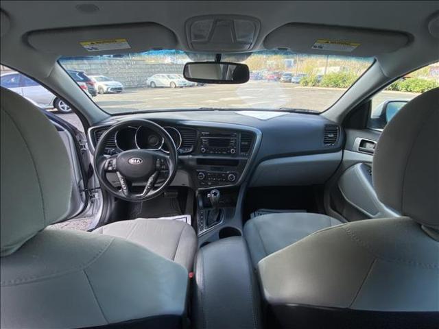2012 Kia Optima - Image 12