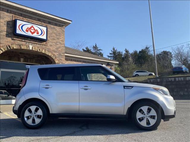 2015 Kia Soul - Image 2