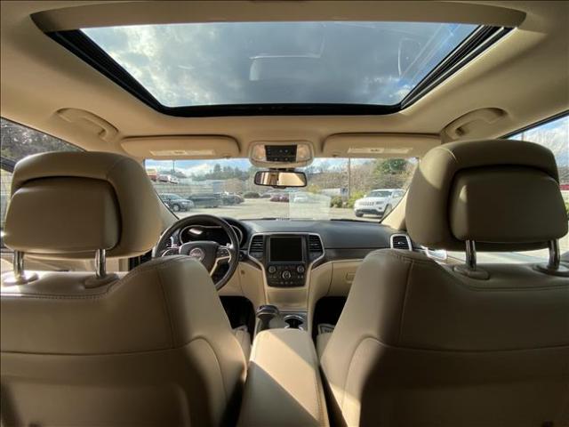 2014 Jeep Grand Cherokee - Image 12