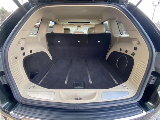 2014 Jeep Grand Cherokee - Image 18