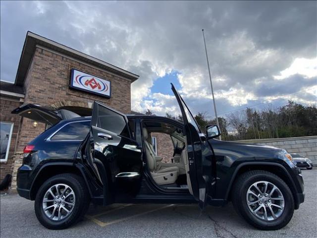 2014 Jeep Grand Cherokee - Image 21