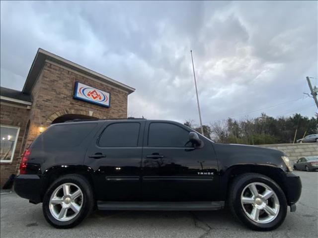 2012 Chevrolet Tahoe - Image 2