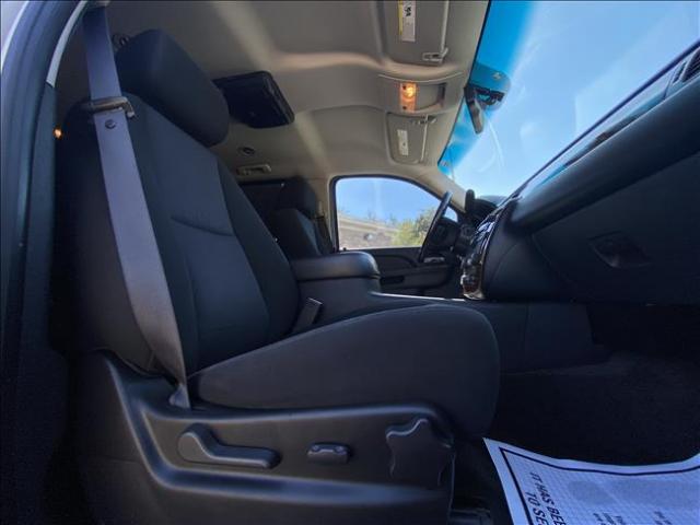 2012 Chevrolet Suburban 1500 - Image 17