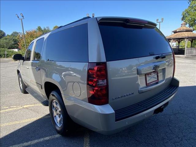 2012 Chevrolet Suburban 1500 - Image 5