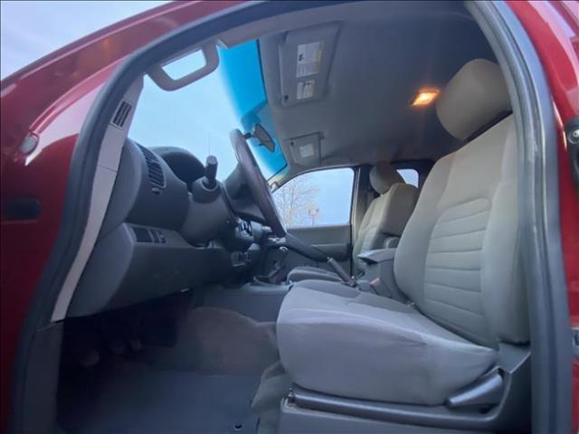 2012 Nissan Frontier King Cab - Image 9