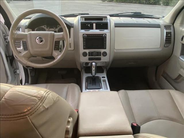 2010 Mercury Mariner - Image 11