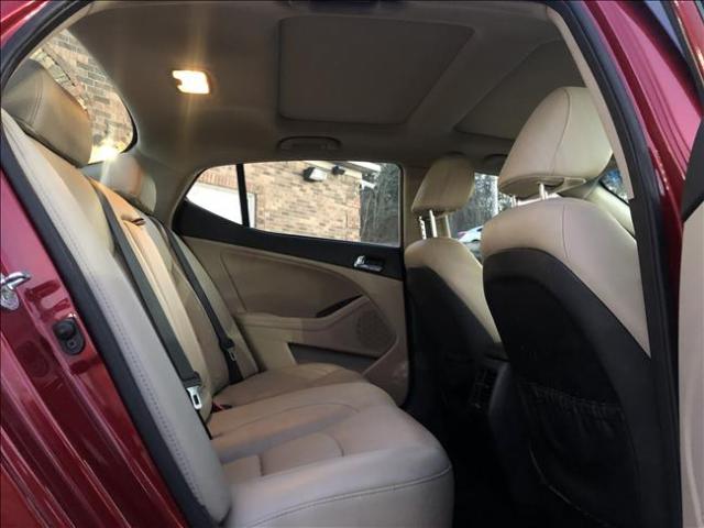 2014 Kia Optima - Image 12