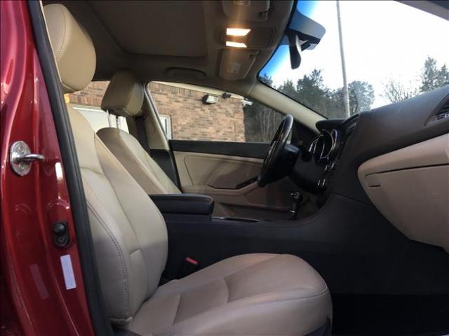 2014 Kia Optima - Image 13
