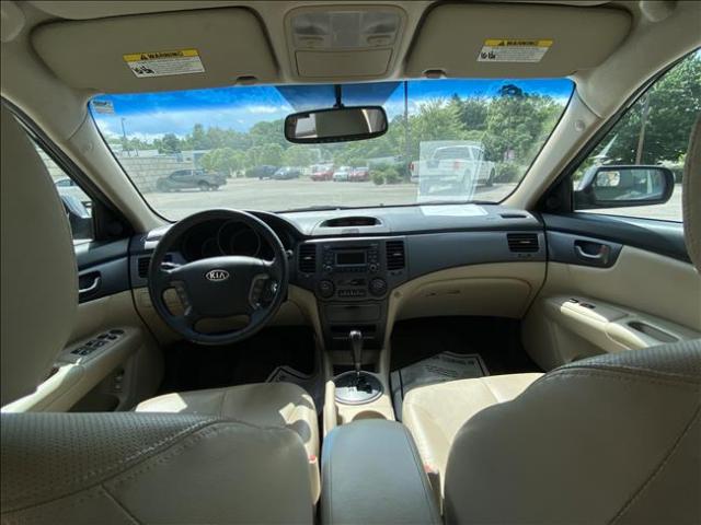 2009 Kia Optima - Image 11