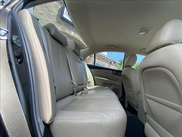 2009 Kia Optima - Image 13