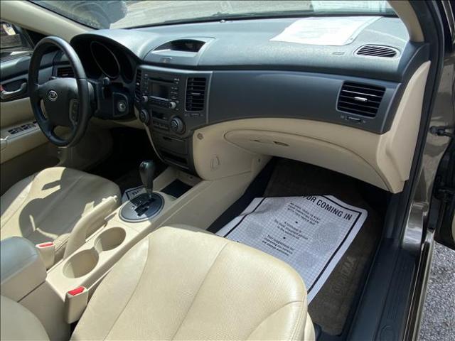 2009 Kia Optima - Image 15