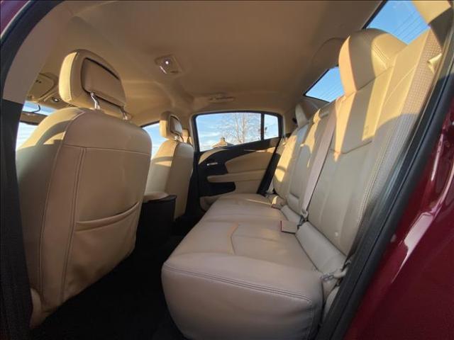 2011 Chrysler 200 - Image 14