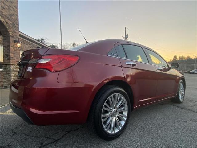 2011 Chrysler 200 - Image 20