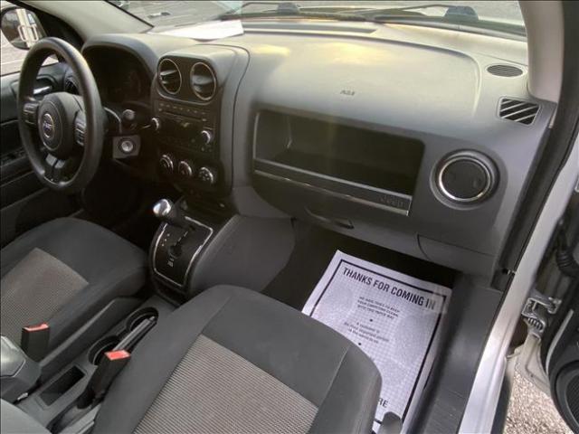 2011 Jeep Compass - Image 13
