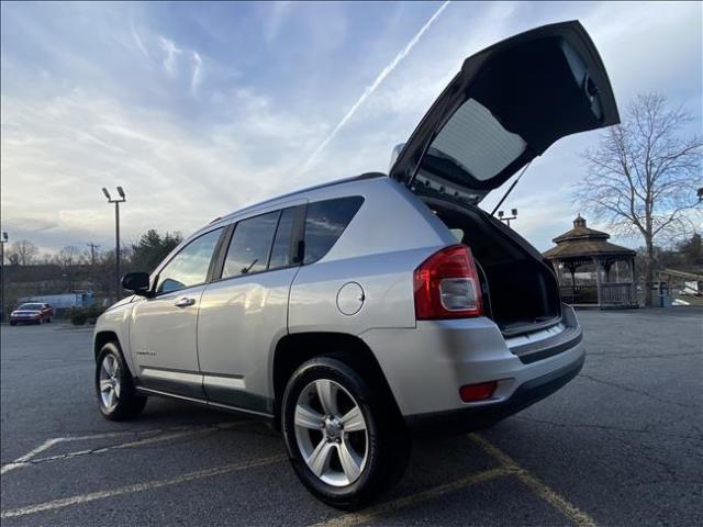 2011 Jeep Compass - Image 23