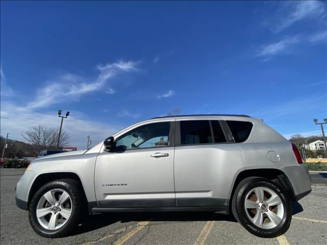 2011 Jeep Compass - Image 7