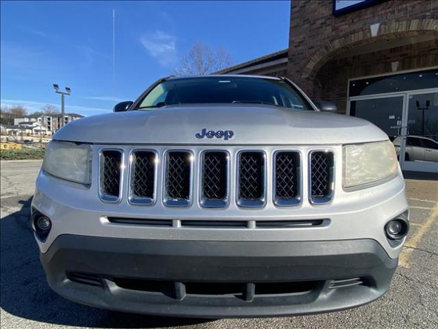 2011 Jeep Compass - Image 9