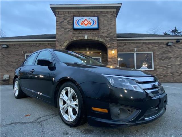 2012 Ford Fusion SE's photo