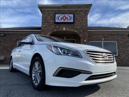 2016 Hyundai Sonata at Auto Masters
