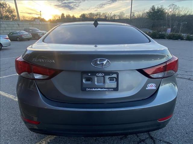 2016 Hyundai Elantra - Image 4