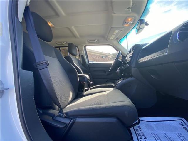 2012 Jeep Patriot - Image 15
