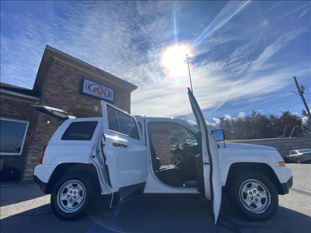 2012 Jeep Patriot - Image 19