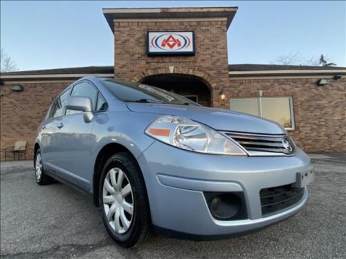 2011 Nissan Versa at Auto Masters