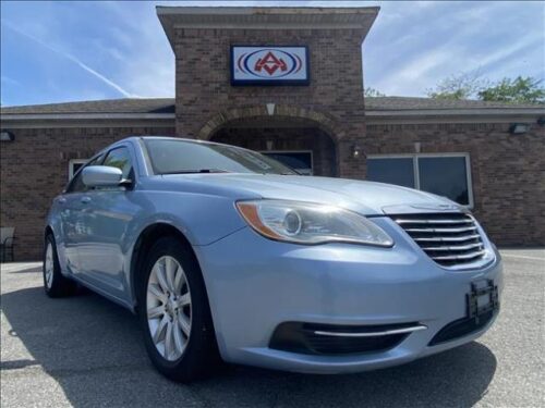 2012 Chrysler 200 at Auto Masters
