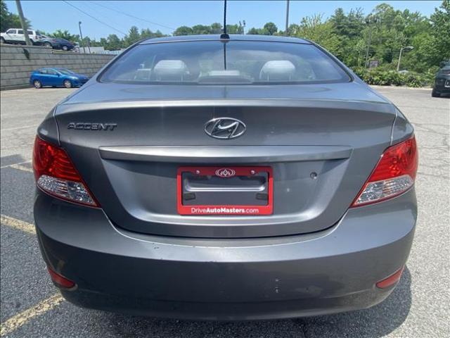Hyundai Accent 2014 - Imagen 20