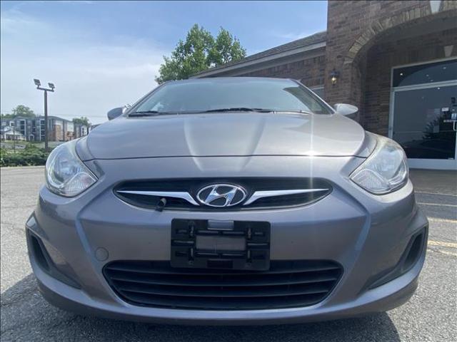 Hyundai Accent 2014 - Imagen 8
